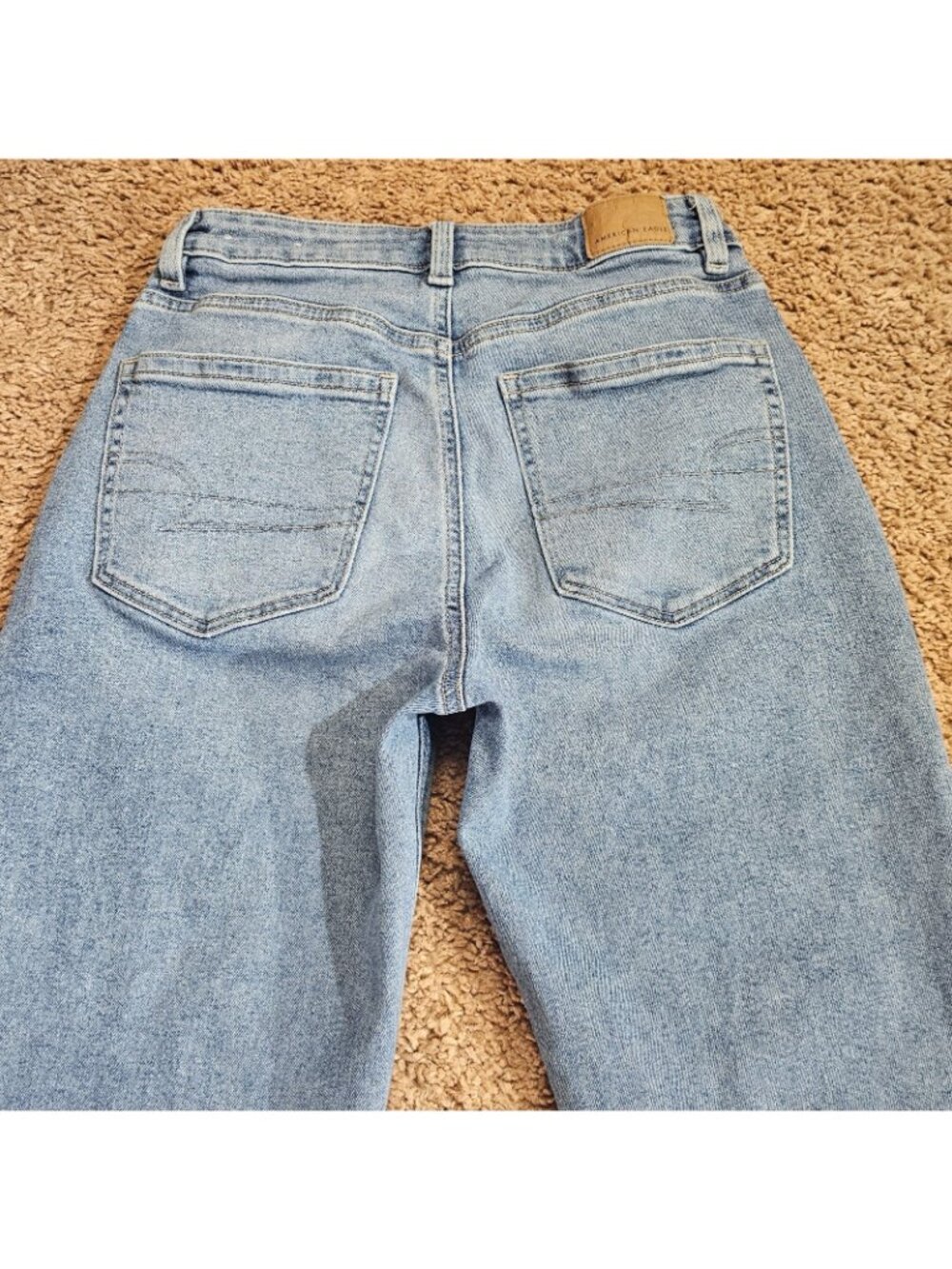 American Eagle Mom Jean Womens 2 High Rise Tapered Denim Light Wash Stretch - Picture 5 of 11